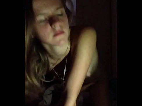 ❤️ Una ragazza si masturba è cums Bella porno à noi ❌️
